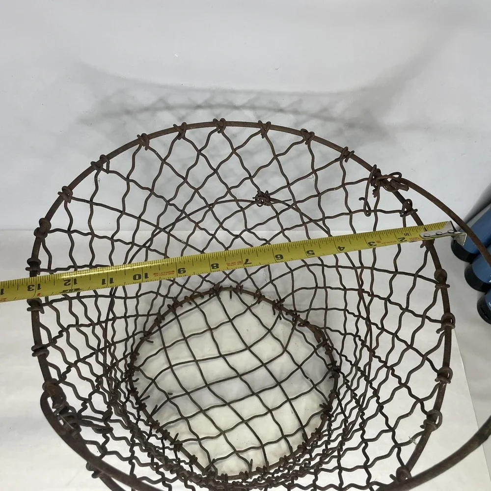 Vintage American Industrial Wire Basket|Country Farmhouse Kitchen Decor